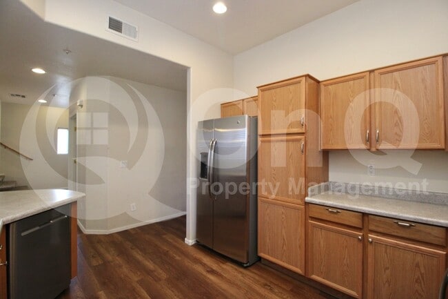 Building Photo - 8078 W Mary Jane Ln