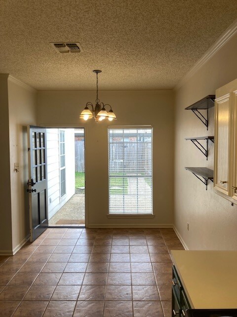 Dining Room - 5326 Sleepy Hollow Dr