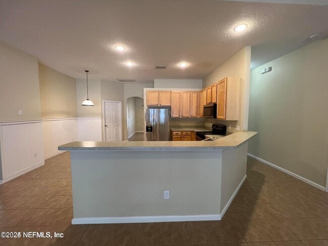 Building Photo - 3466 Laurel Leaf Dr