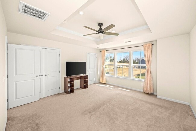 Building Photo - 247 Pryor Dr