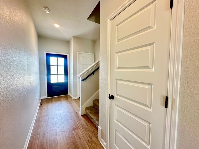Building Photo - 149 Gullivers Dr
