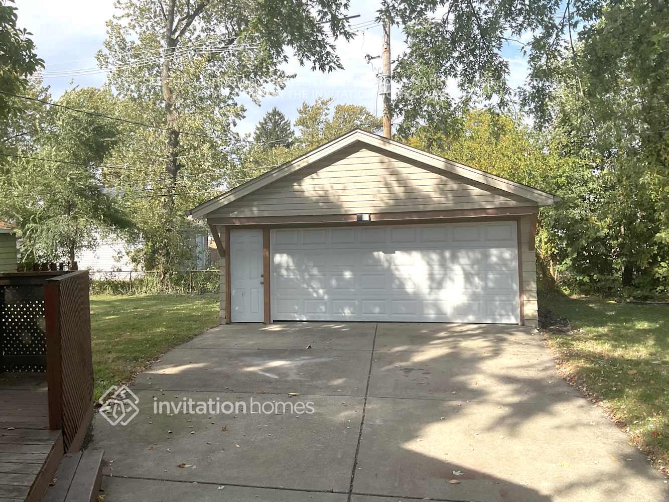 Building Photo - 15564 Gouwens Ln