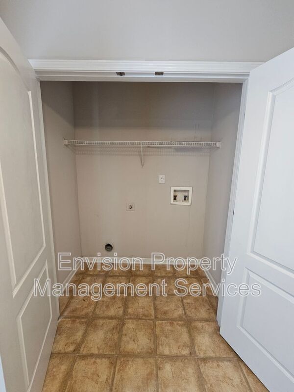 Building Photo - 3392 Hidden Stream Ct