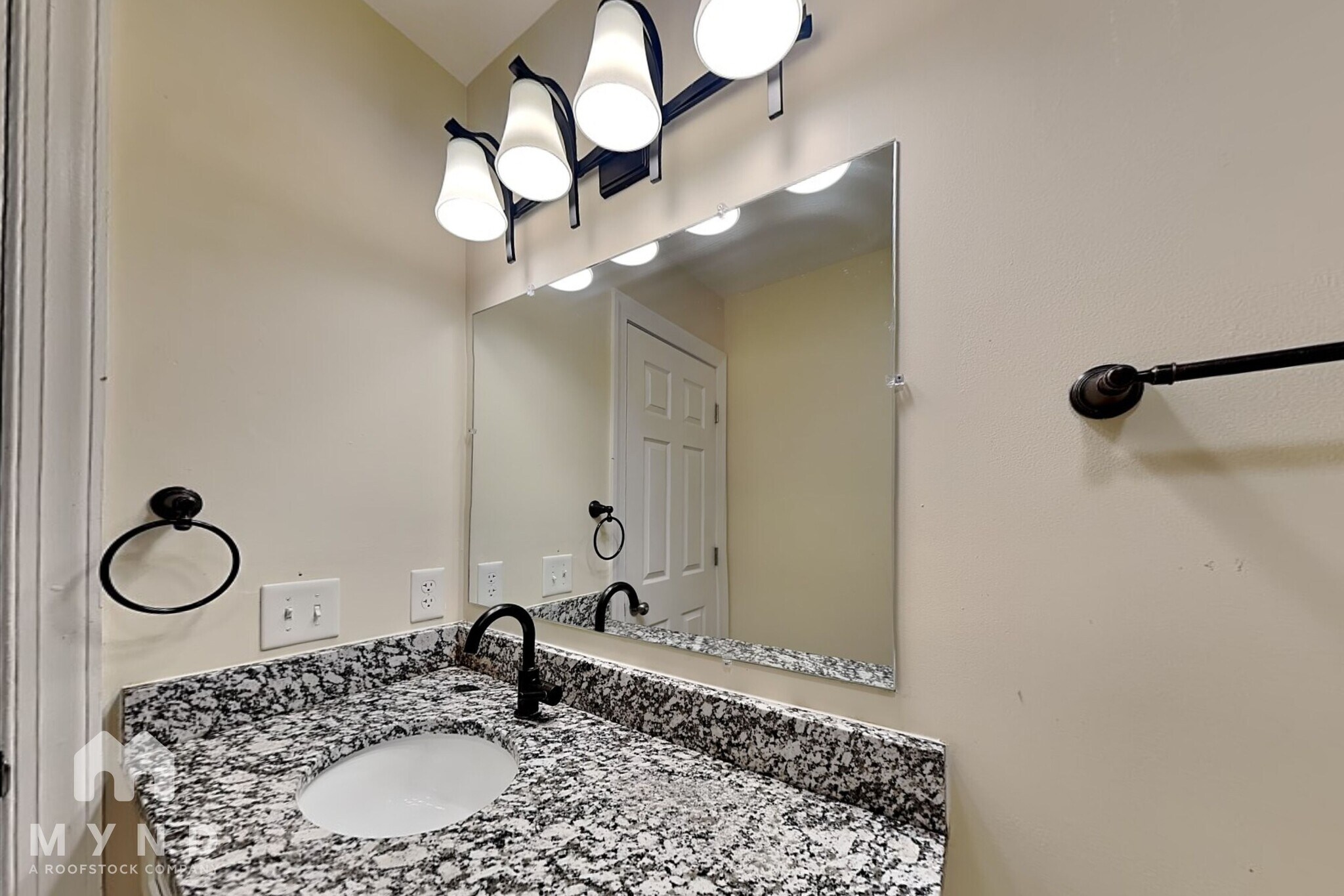 Building Photo - 5308 Black Trail Ct