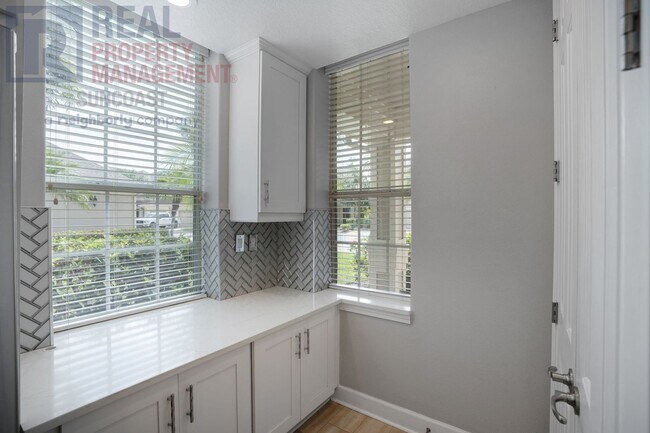 Building Photo - 7946 Tybee Ct