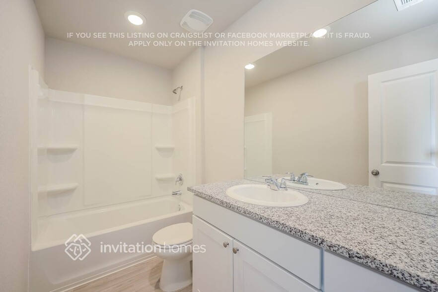 Building Photo - 14630 Source Cir