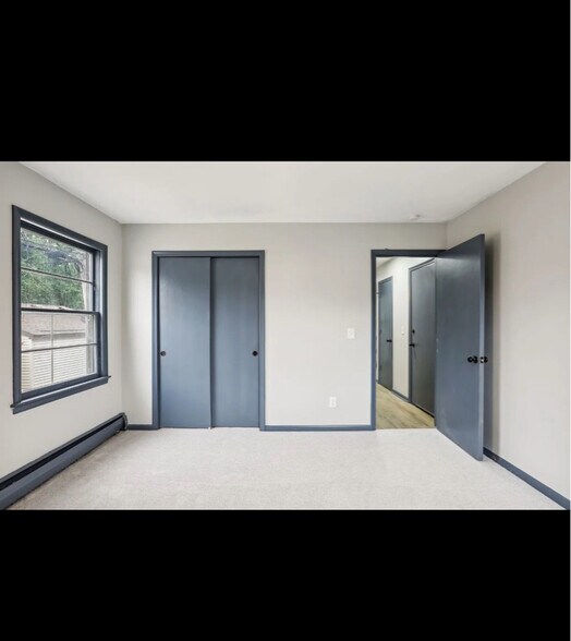 Building Photo - 3606 E 34th St
