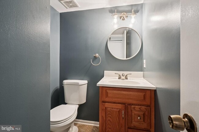 Building Photo - 15317 Inlet Pl