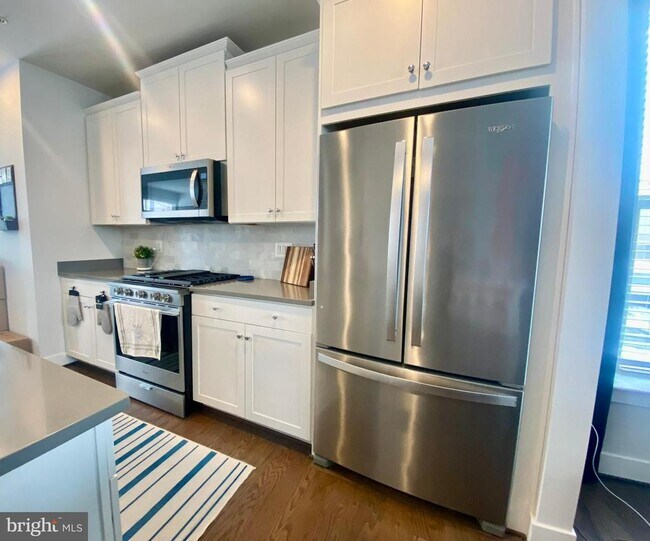 Building Photo - 5130 Randolph Rd