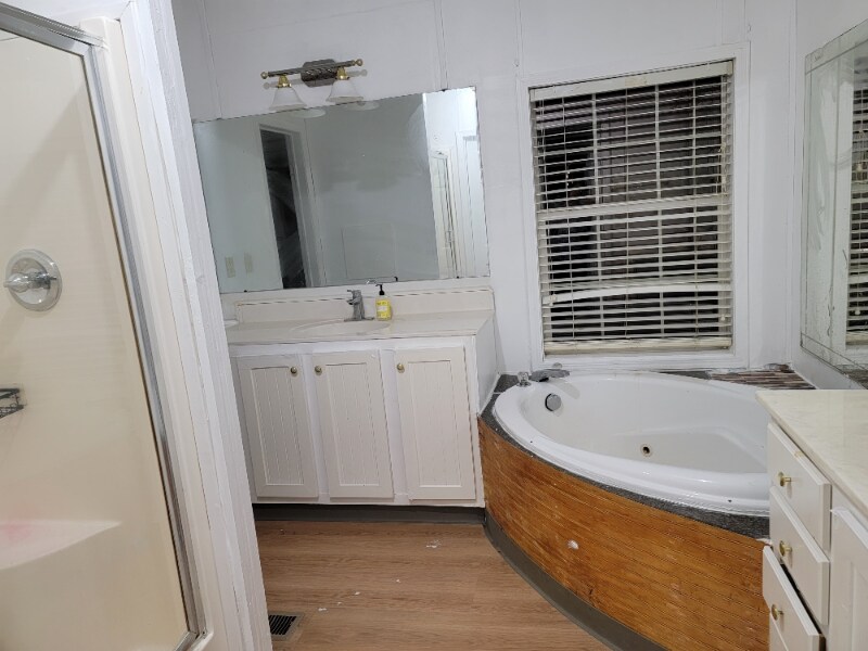 Building Photo - 8936 Turner Dr