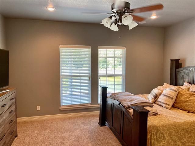 Building Photo - 324 FM 1971