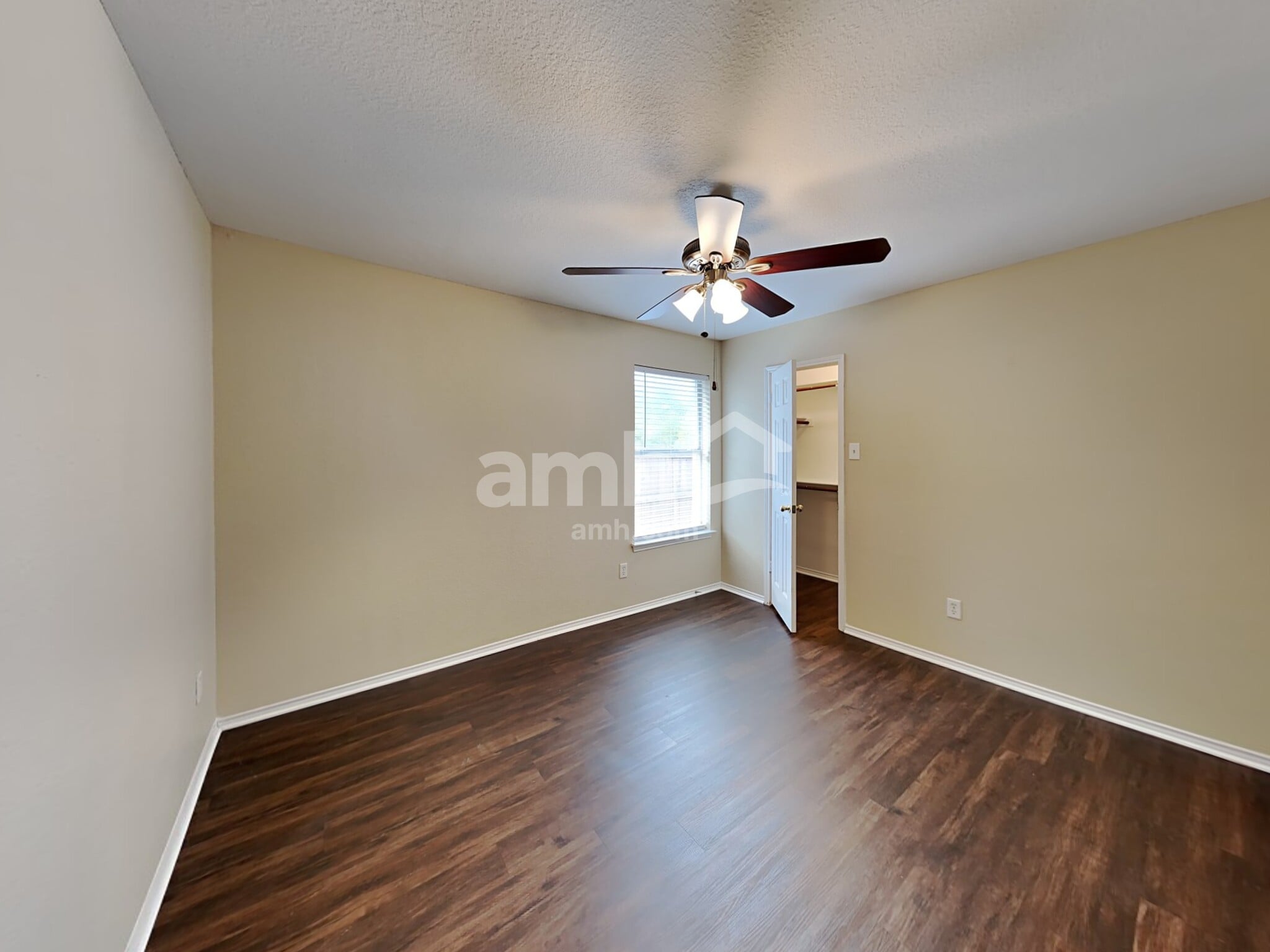 Building Photo - 3805 Potomac Dr