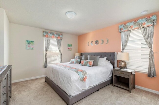 Building Photo - 7195 Oakmoss Loop