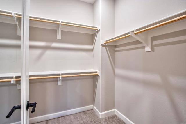 Building Photo - 1089 Delpy View Point