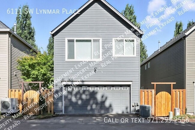 Building Photo - 6111 SW Lynmar Pl