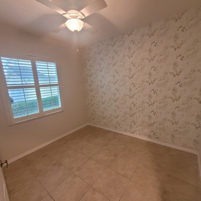 Building Photo - 1701 Mariner Bay Blvd