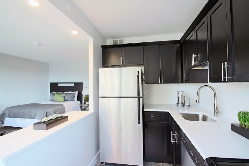 Building Photo - 89 E 11th St