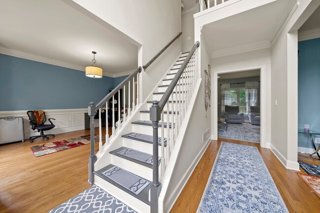 Building Photo - 442 Chatfield Pointe NW