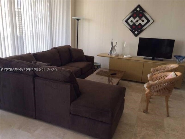 Building Photo - 19355 Turnberry Way