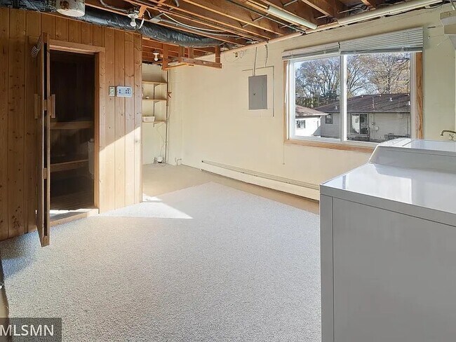 Building Photo - 1803 10th St NW