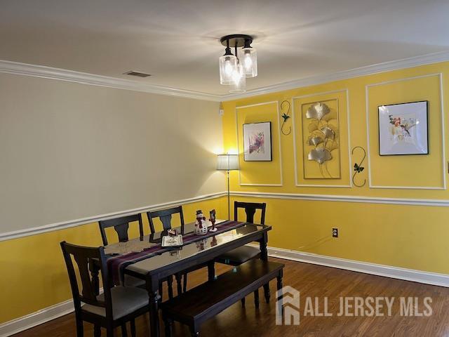 Building Photo - 102 Somerset Ct