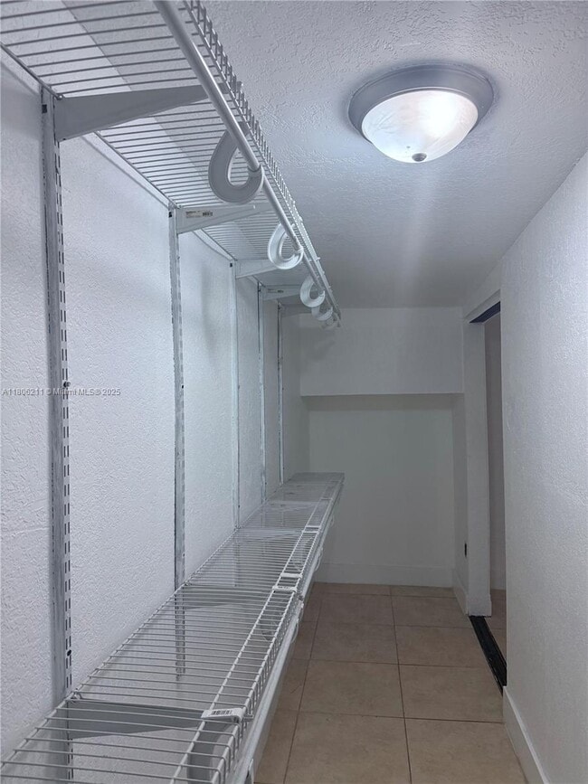 Building Photo - 16700 NW 72nd Ct