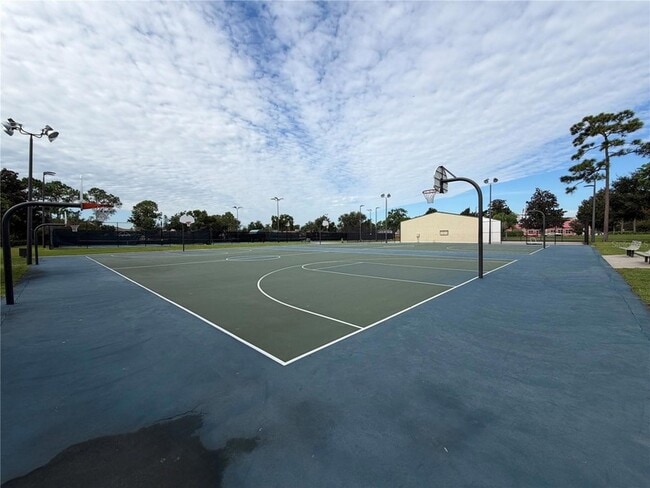 Building Photo - 14037 Fairway Island Dr