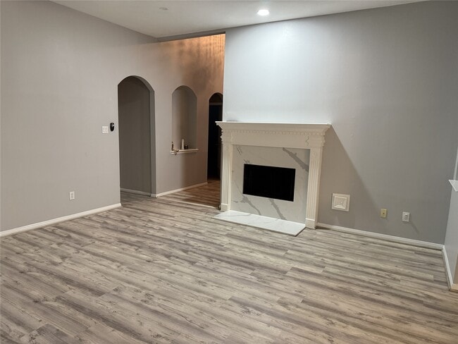 Building Photo - 1134 Evandale Ln