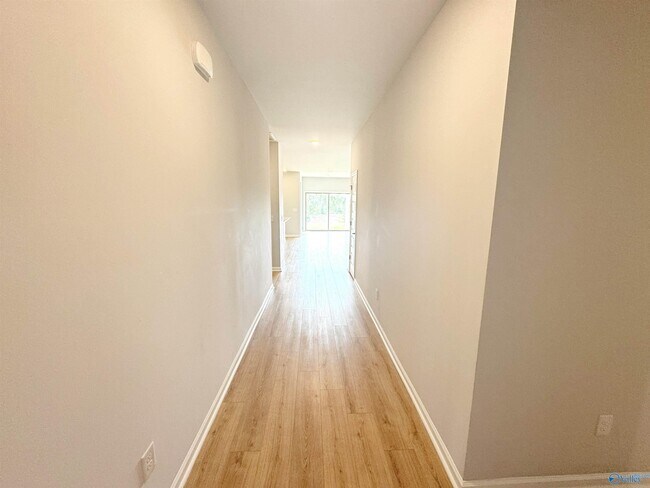 Building Photo - 25345 Evanford Dr