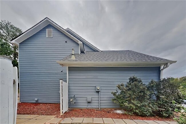 Building Photo - 2545 Falcon Chase Ct