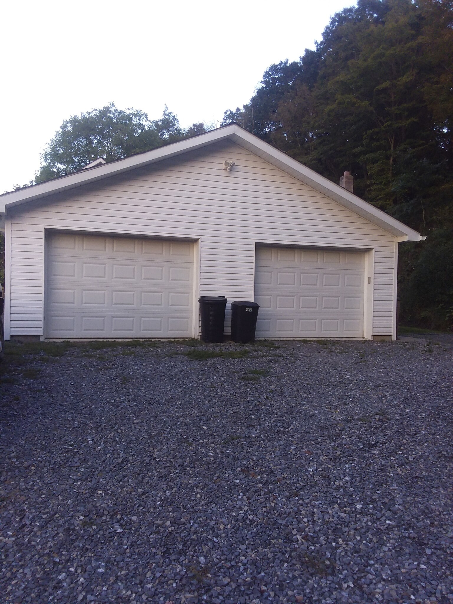 Building Photo - 601 Cream Hollow Rd