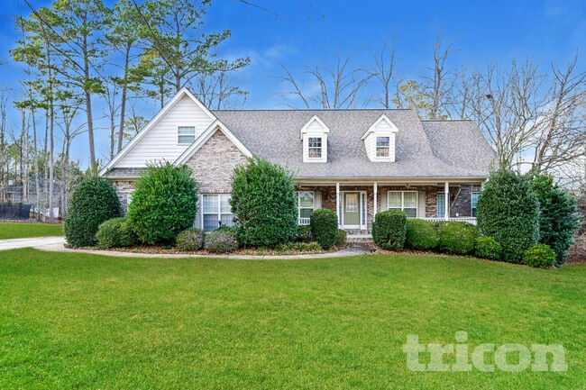 Building Photo - 400 Tomahawk Tr