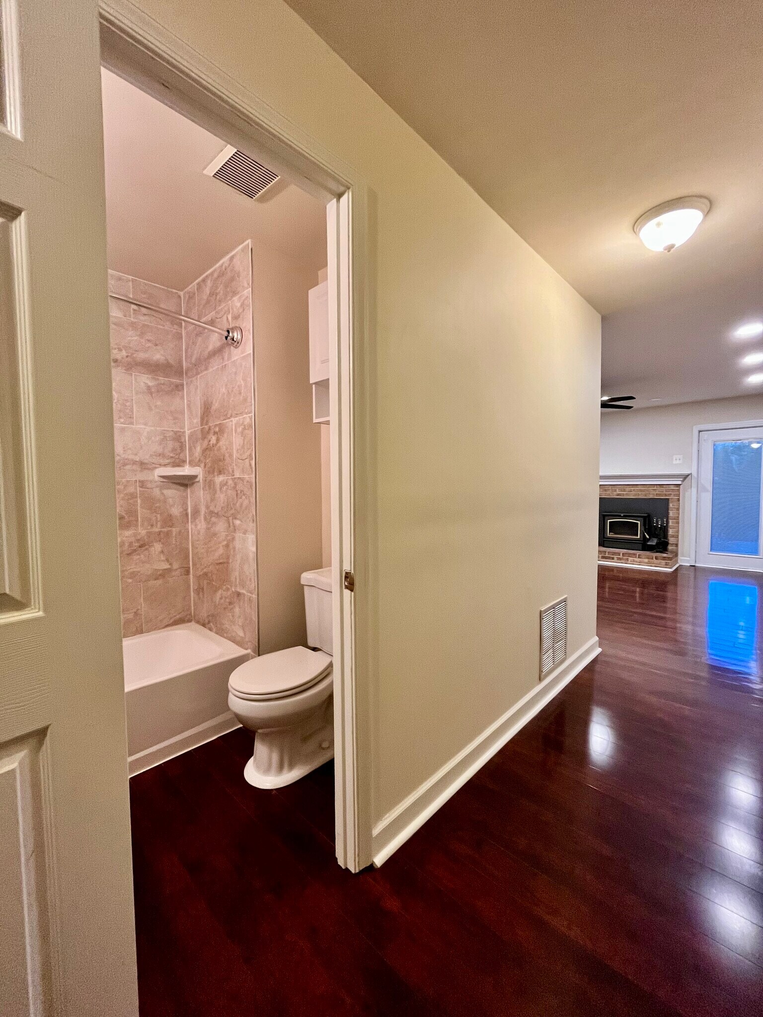 Building Photo - 12427 Eden Ln