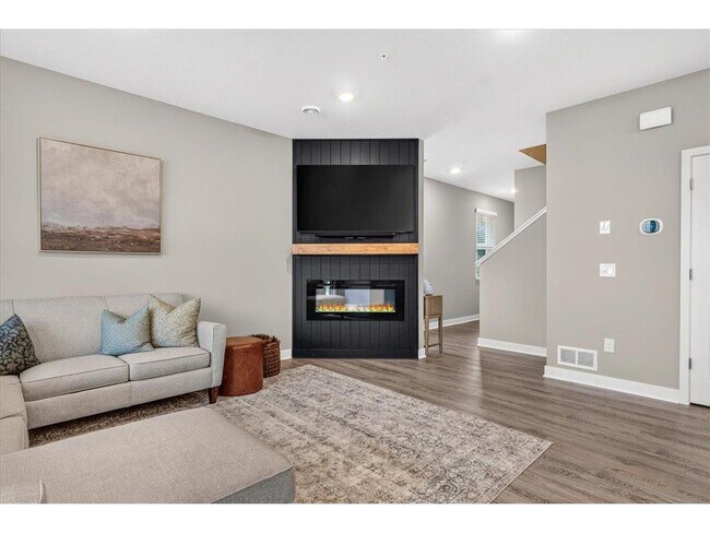 Building Photo - 6420 Genevieve Trail
