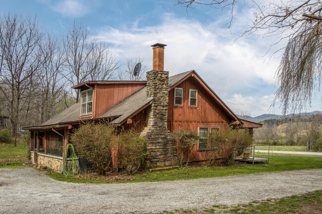 Building Photo - 2859 Hannah Ford Rd