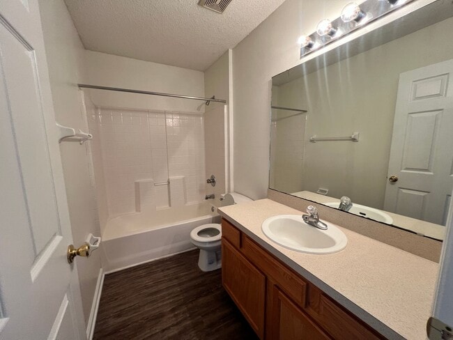 Building Photo - $1495- 3/2 in Palm Coast