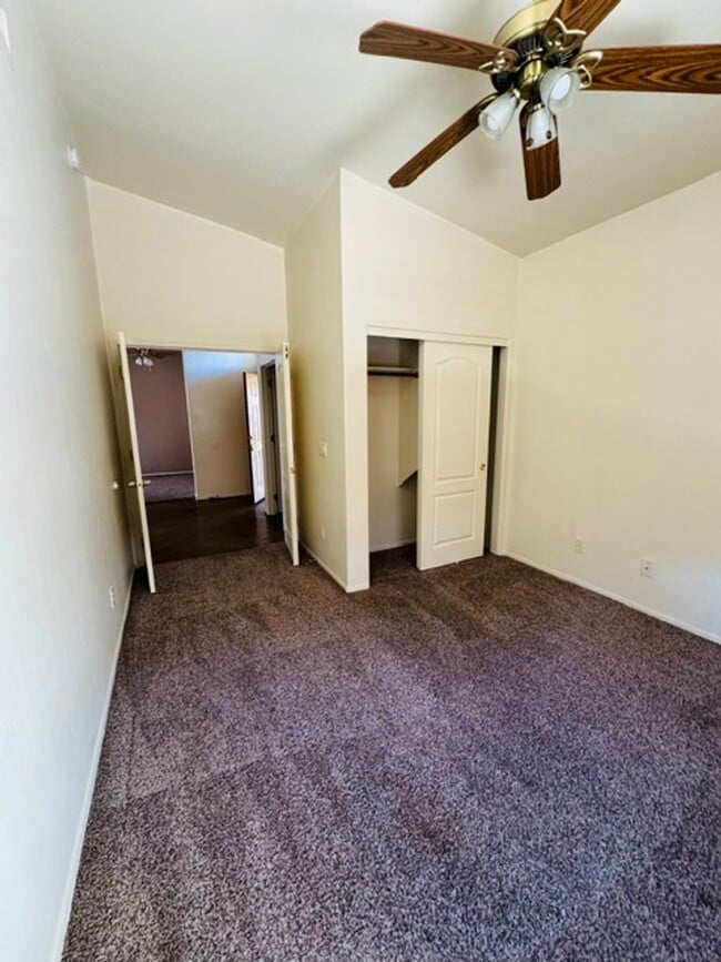 Building Photo - Oro Valley- 4 bedroom/ 2 bathroom home
