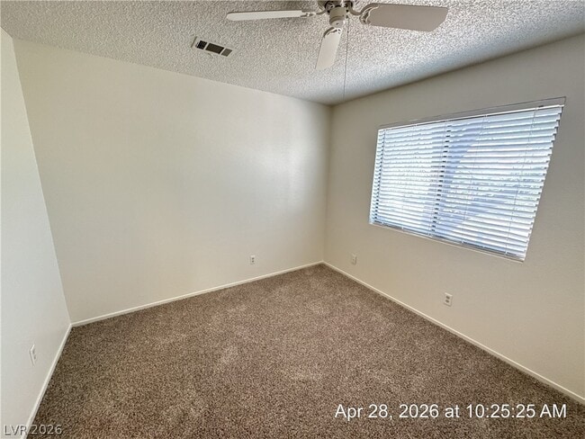 Building Photo - 2059 Club Crest Way