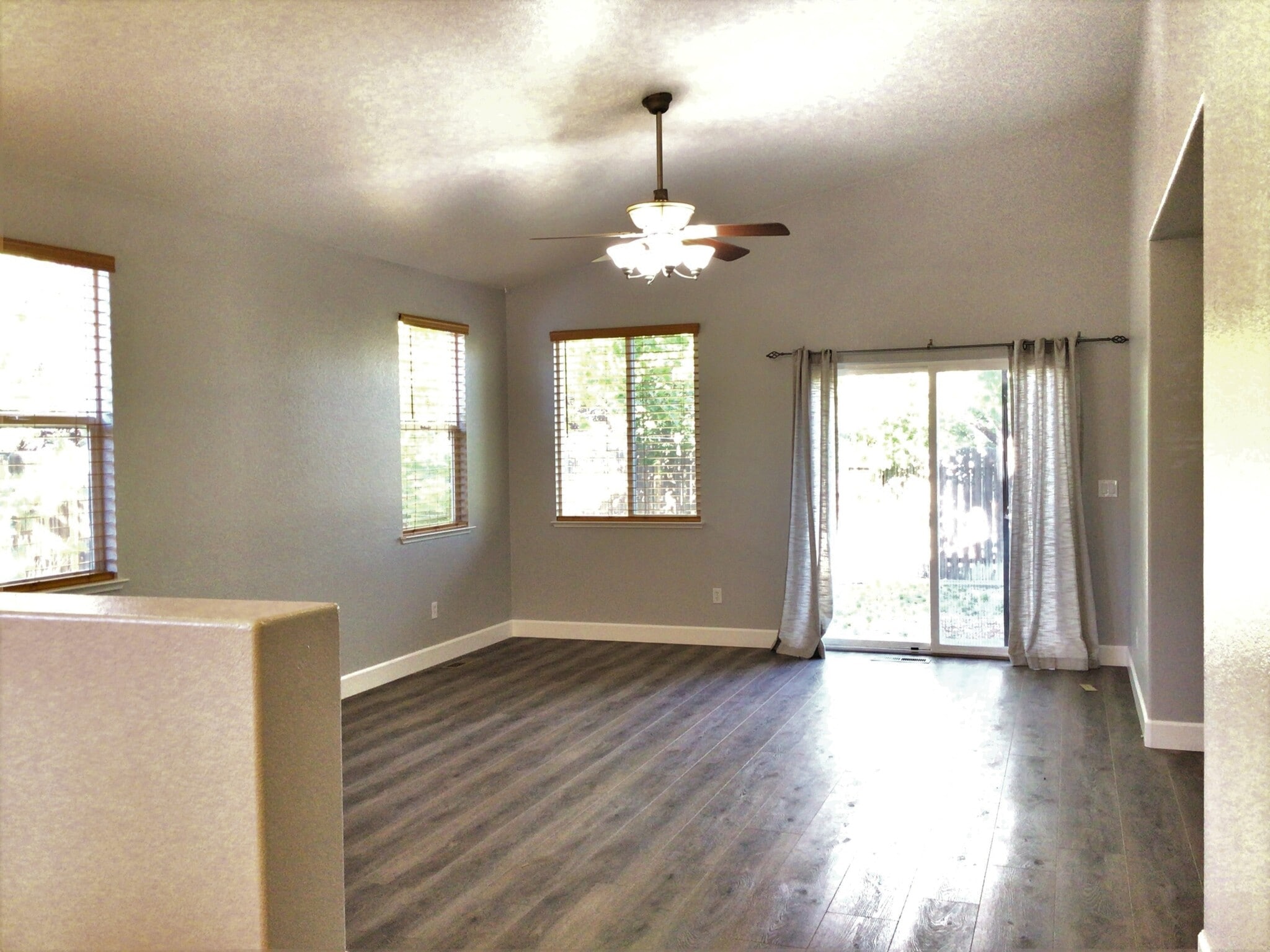 Building Photo - 5838 Rainier Peak Dr