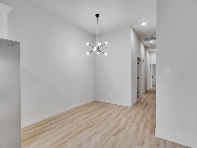 Building Photo - 9707 Cargill St