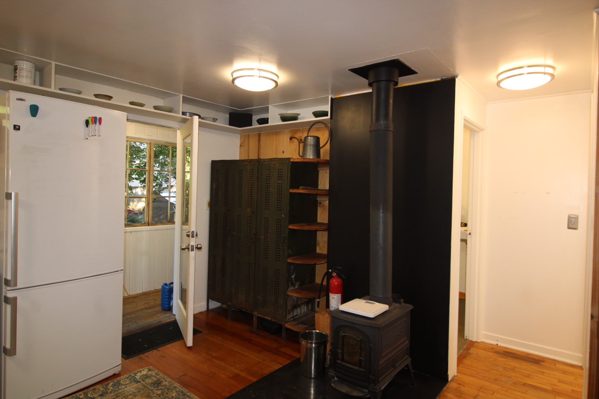 Kitchen - 9228 37th Ave SW