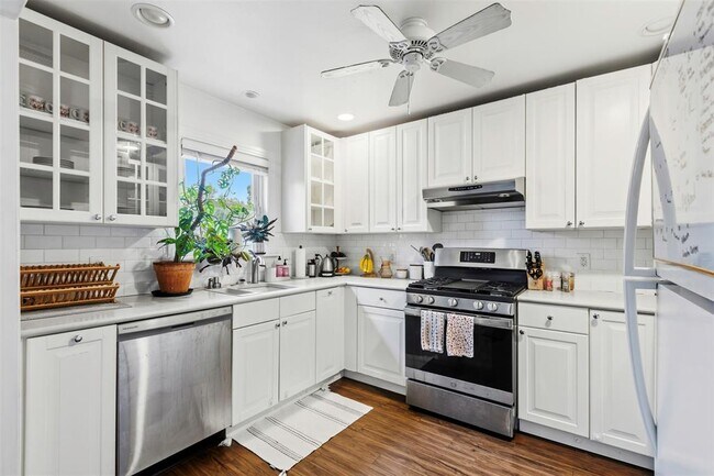 Building Photo - 1311 Madison Ave