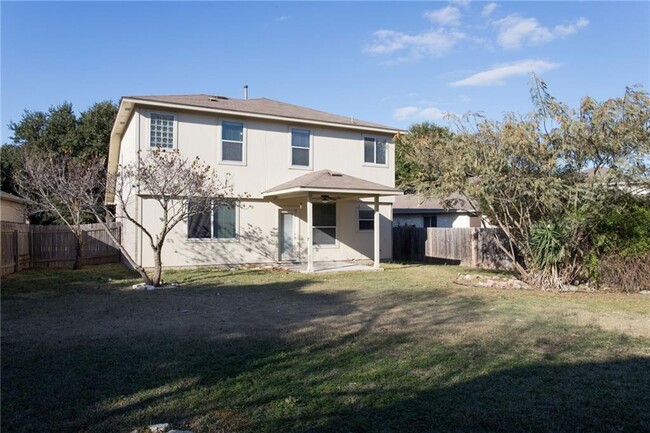 Building Photo - 1415 Fort LLoyd Pl