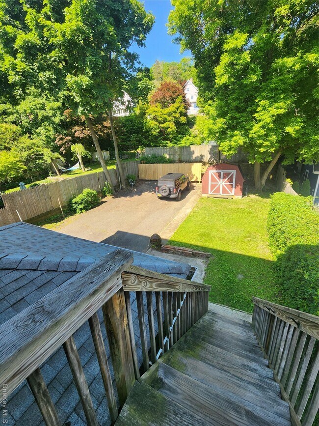 Building Photo - 632 Piermont Ave