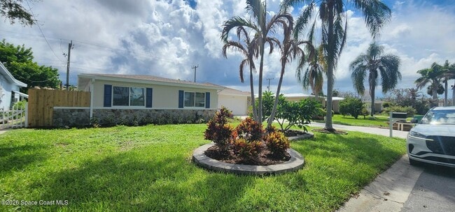 Building Photo - 332 Polaris Dr