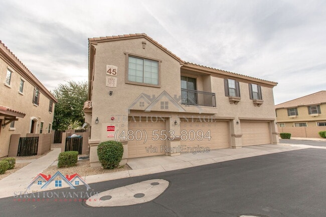 Building Photo - 1426 N 81st Dr