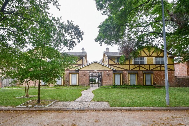 Primary Photo - 4708 Cashel Cir