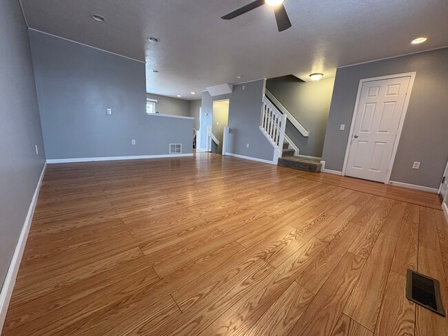 Building Photo - 7284 W Campus Rd