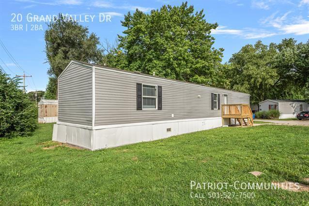 Building Photo - 20 Grand Valley Dr