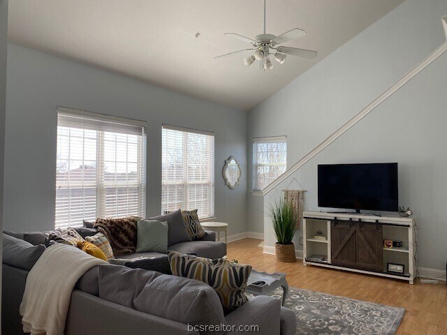 Building Photo - 801 Luther W St